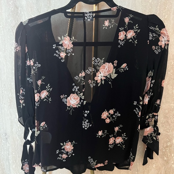 Reformation dark floral blouse (size 4) - Picture 5 of 5